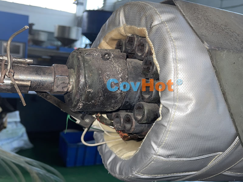 <a href=http://m.dablog.cn/e/tags/?tagname=%E6%B3%A8%E5%A1%91%E6%9C%BA%E4%BF%9D%E6%B8%A9 target=_blank class=infotextkey>注塑機保溫</a>,炮筒<a href=http://m.dablog.cn/e/tags/?tagname=%E4%BF%9D%E6%B8%A9%E5%A5%97 target=_blank class=infotextkey>保溫套</a>,方便檢修